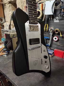 Pistol guitar - APOLLO modèle white